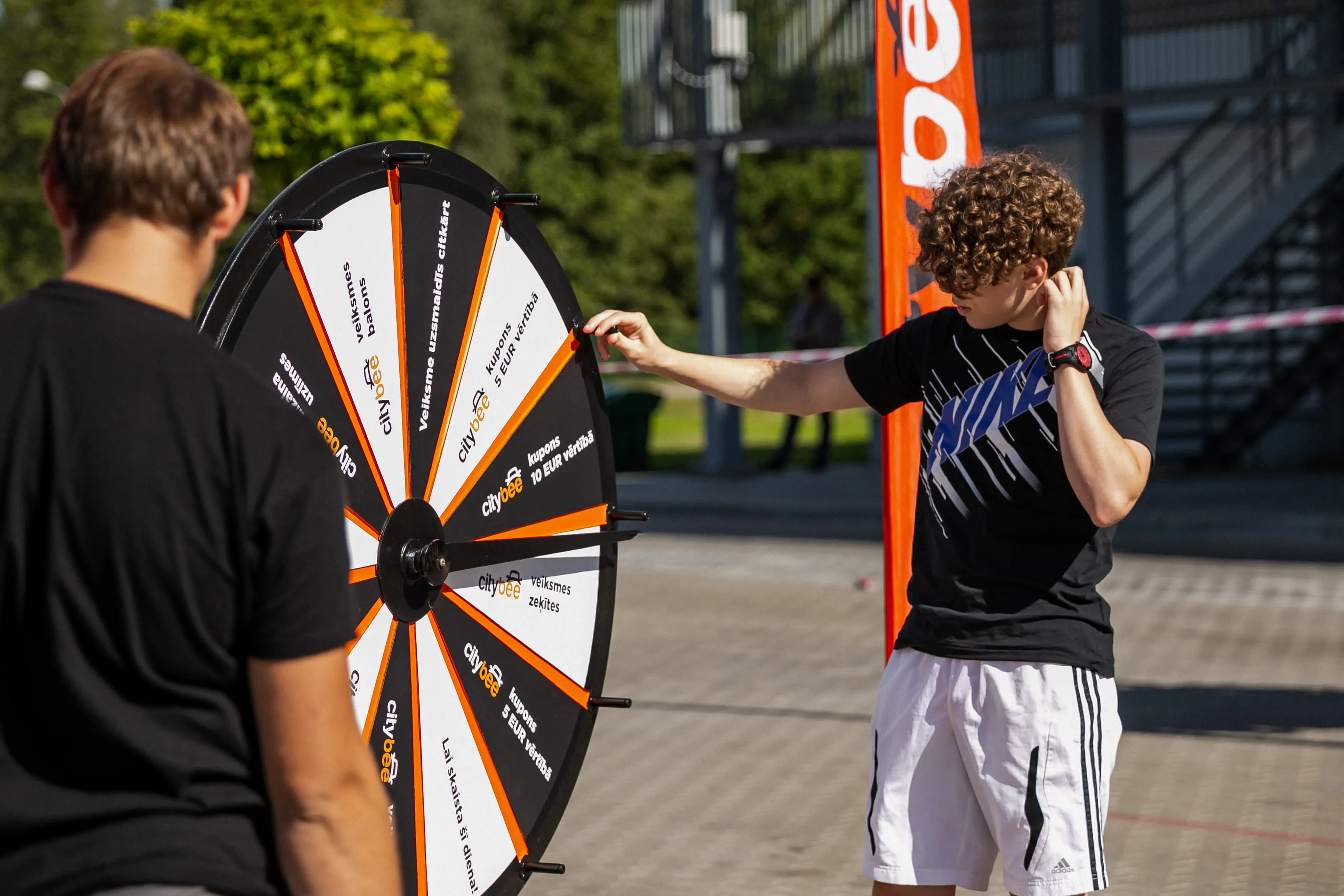 laimes rats, winning, wheel of fortune, creative, koncepta izstrāde